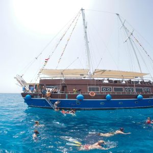 Pirates boat